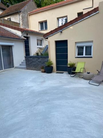 Apartamento La Petite Parenthese Morainvilliers Exterior foto